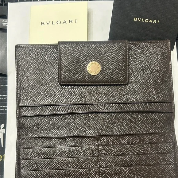 Bvlgari Long Trifold Brown Wallet with Gold Accent EUC - Picture 6 of 15